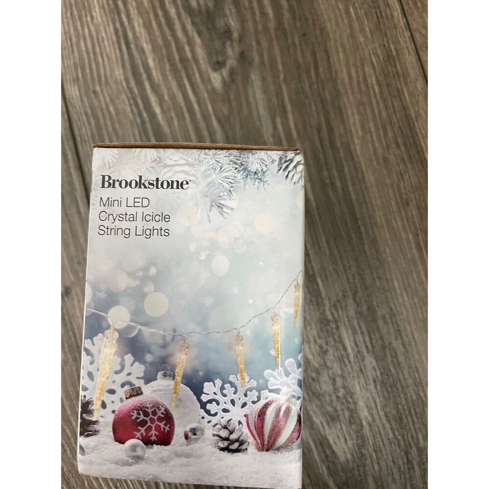 Mini LED icicle string light NWT